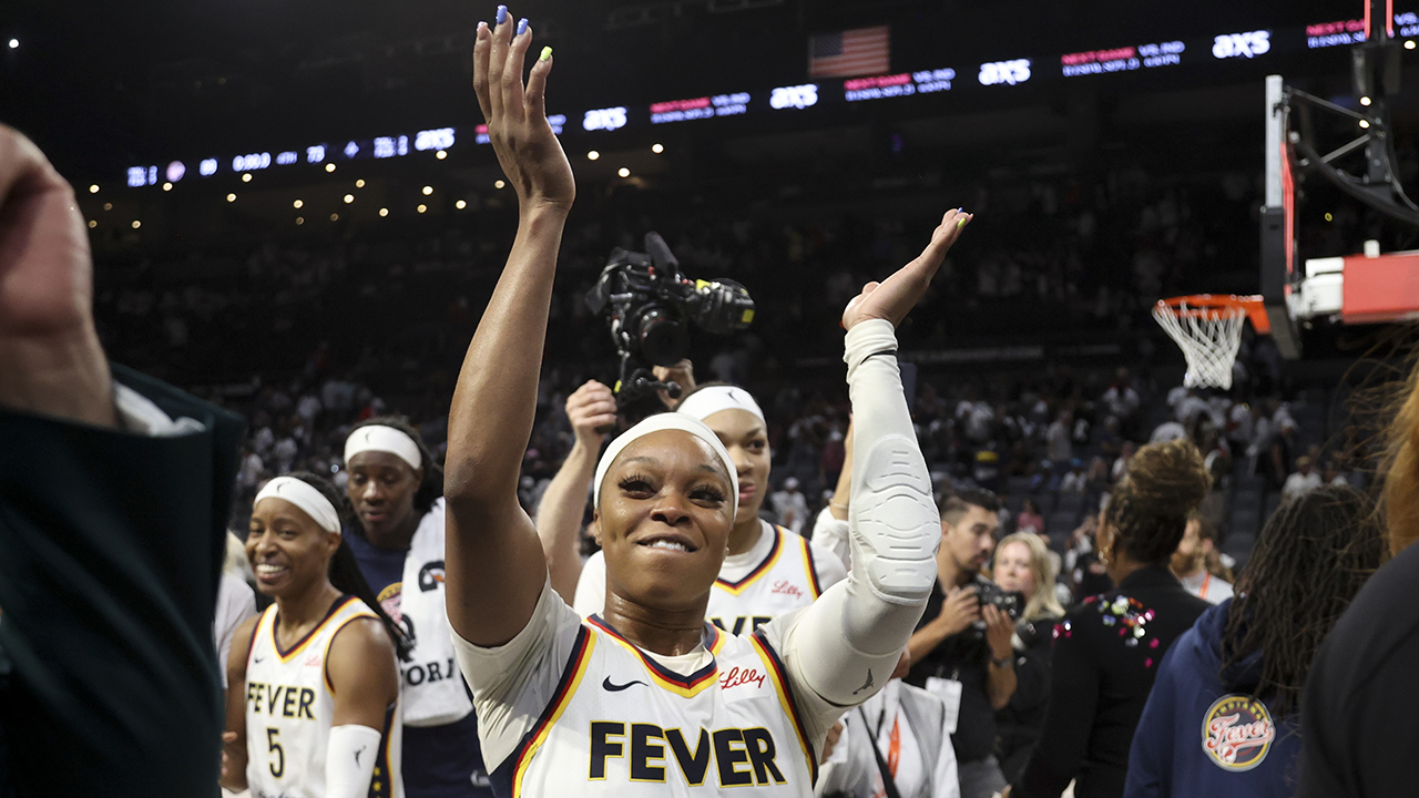 "We Over Me" Leads Fever to 1-0 Semifinals Series Lead
